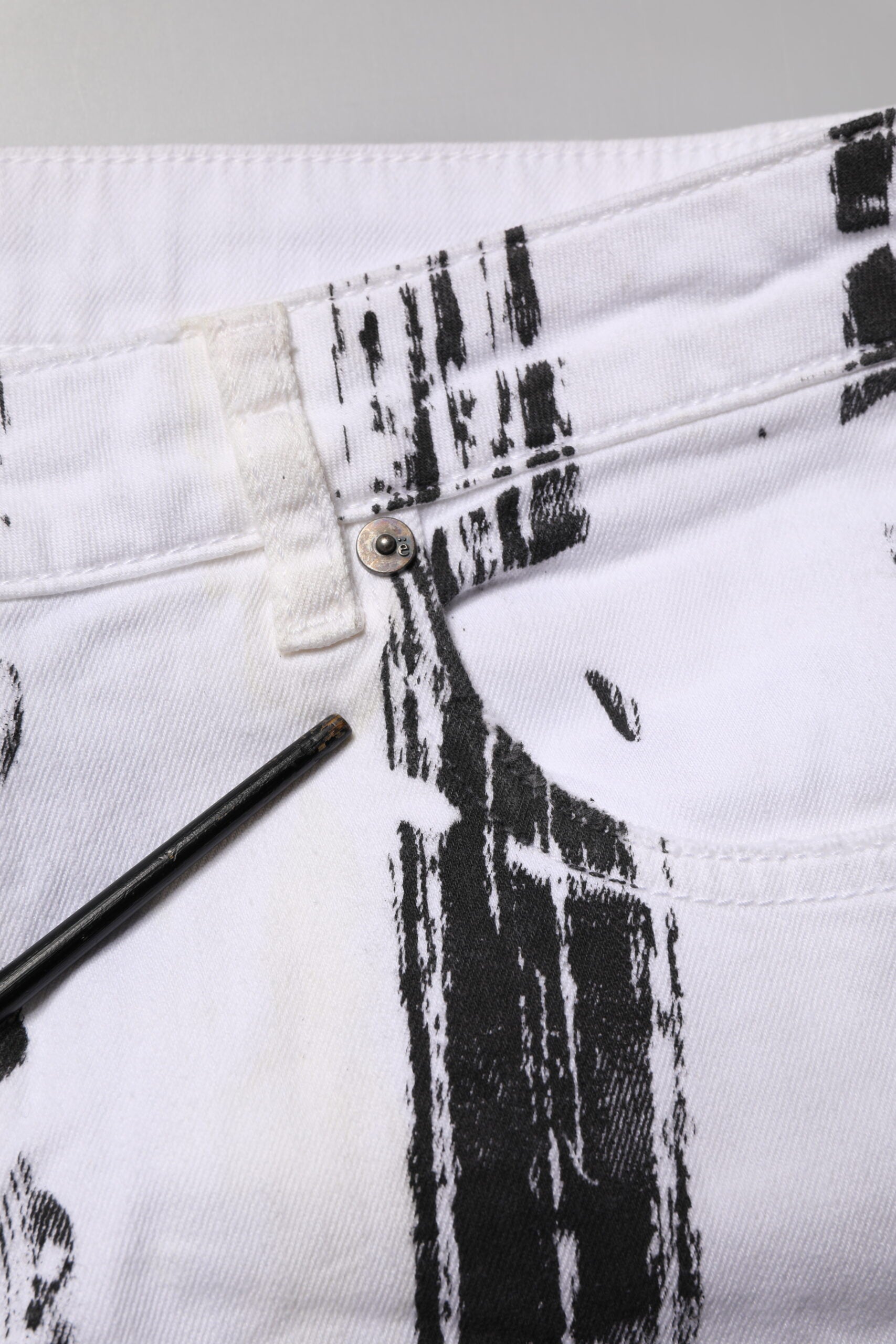Gaelle Paris Black Cropped Jeans for Women additional view
