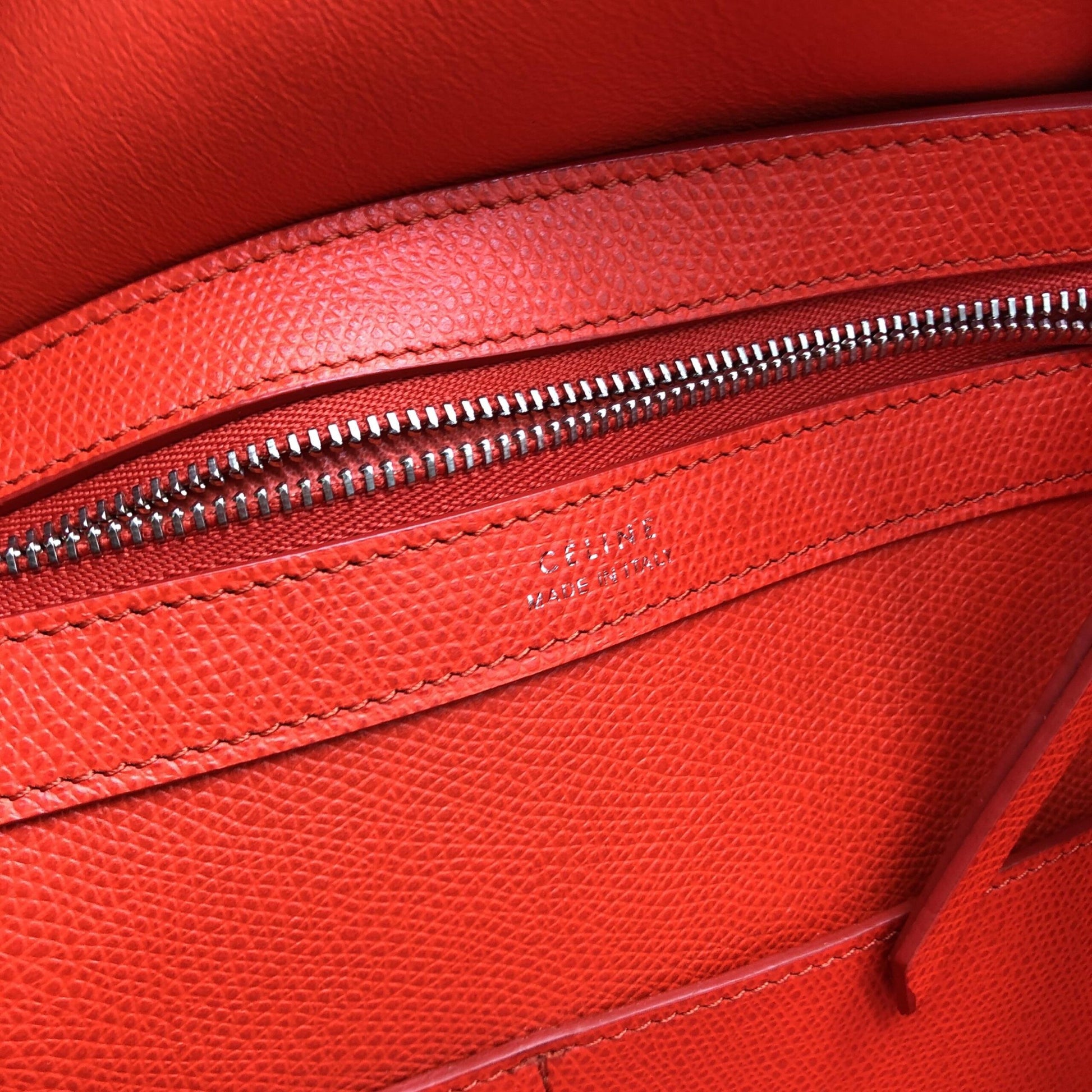 Sac cabas Celine Phantom en cuir grainé rouge