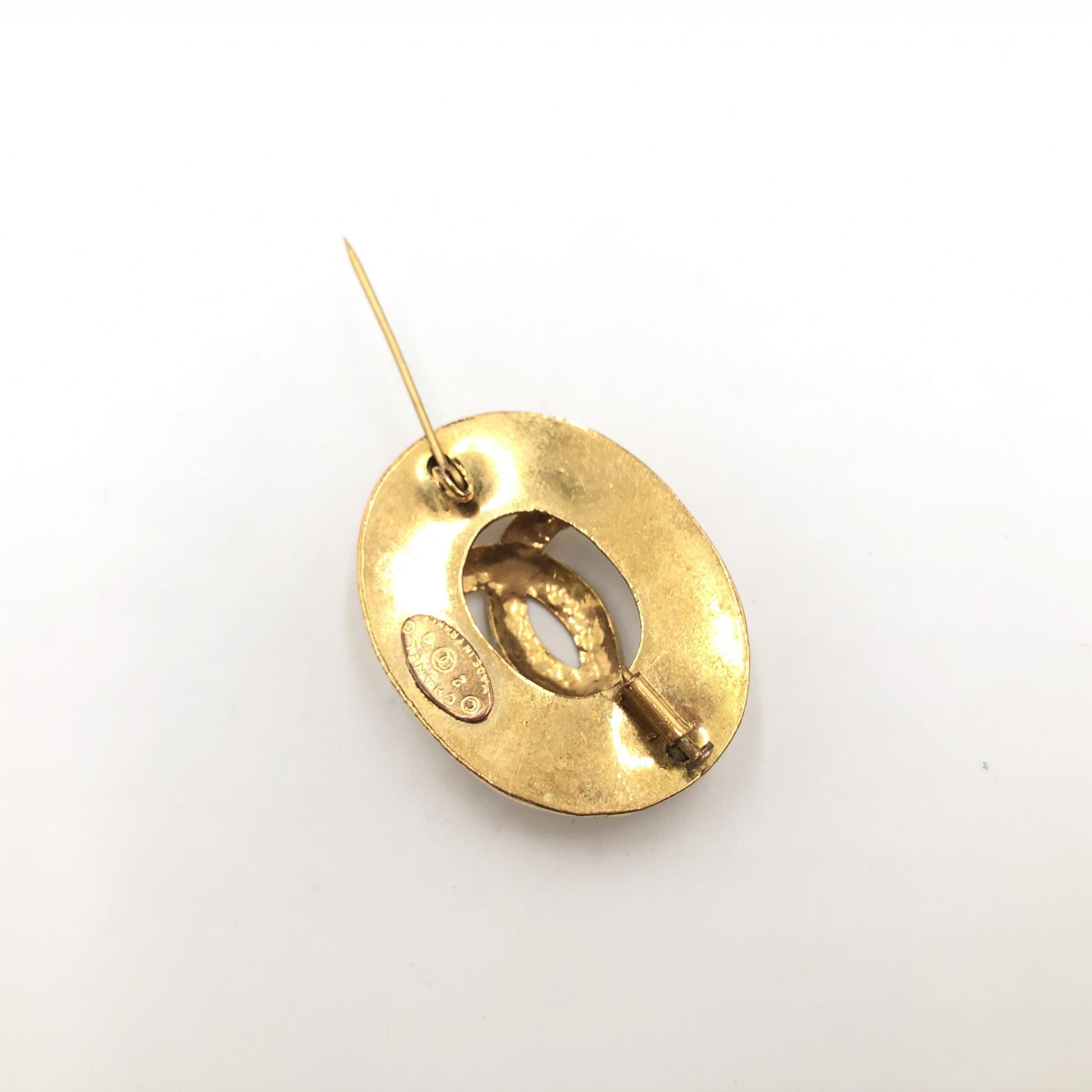 Broche Chanel Coco Mark
