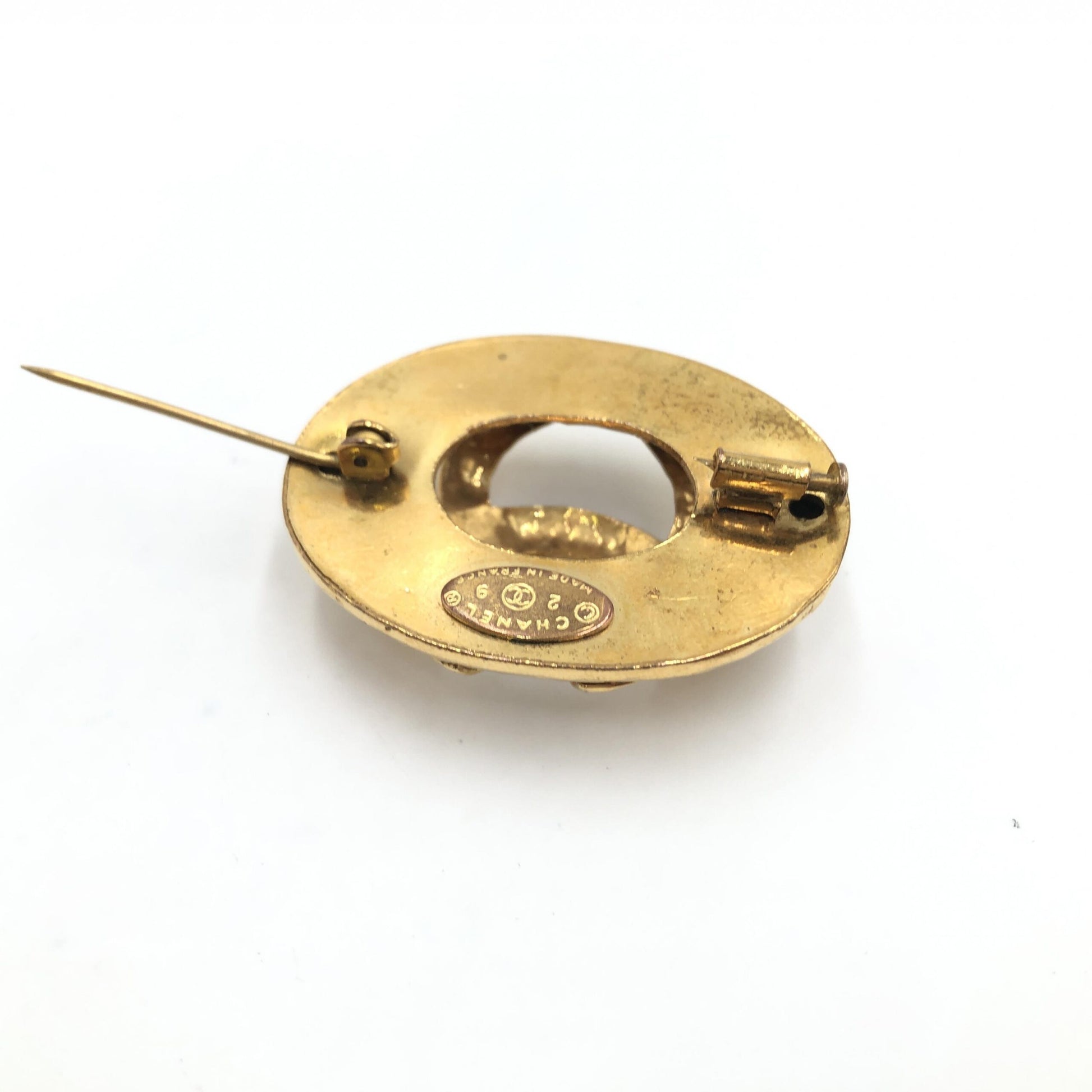 Broche Chanel Coco Mark
