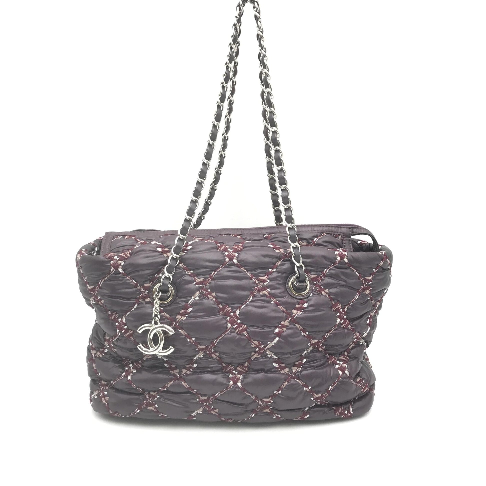 Chanel Black Shoulder Bag for Women alternate view