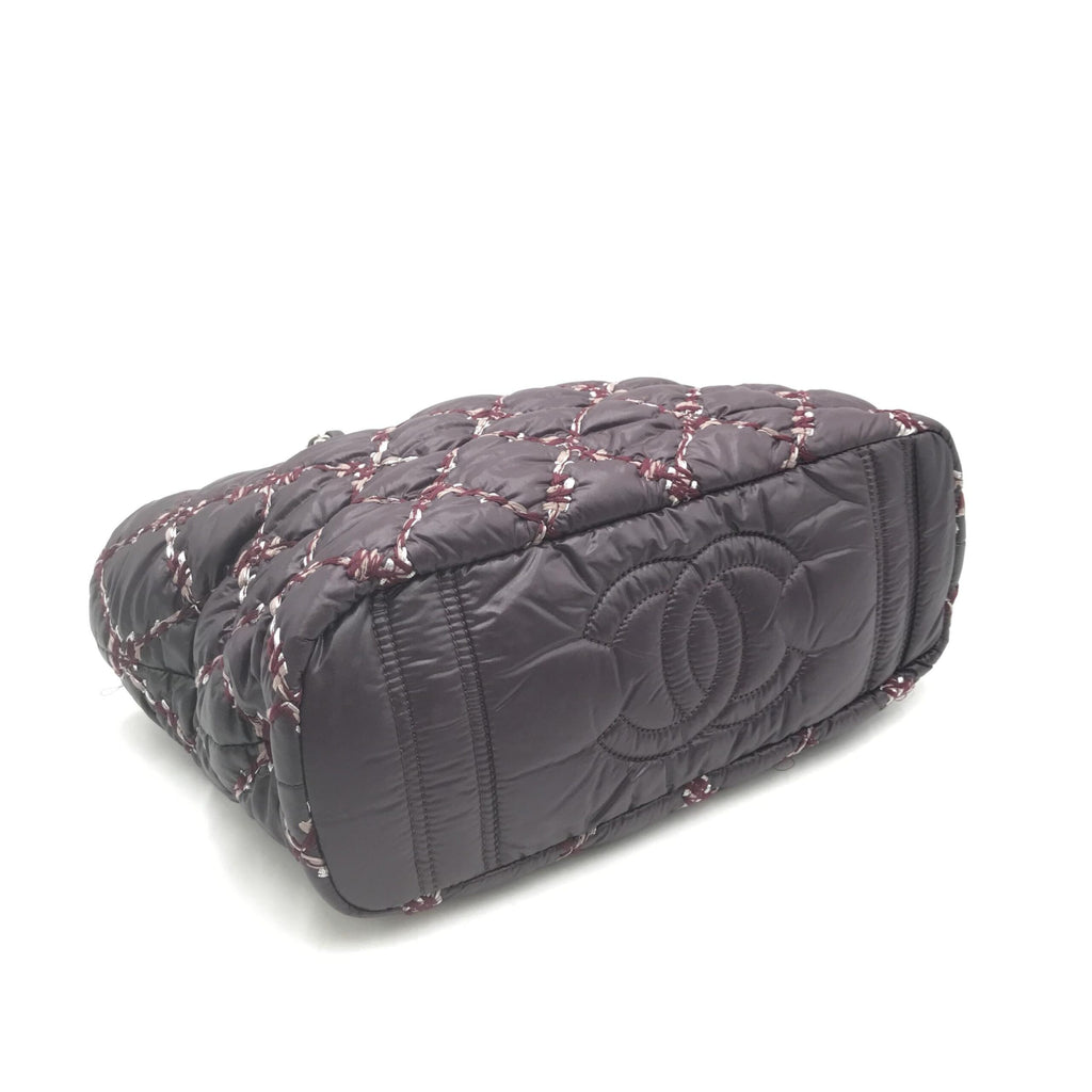 Chanel Black Shoulder Bag for Women additional view