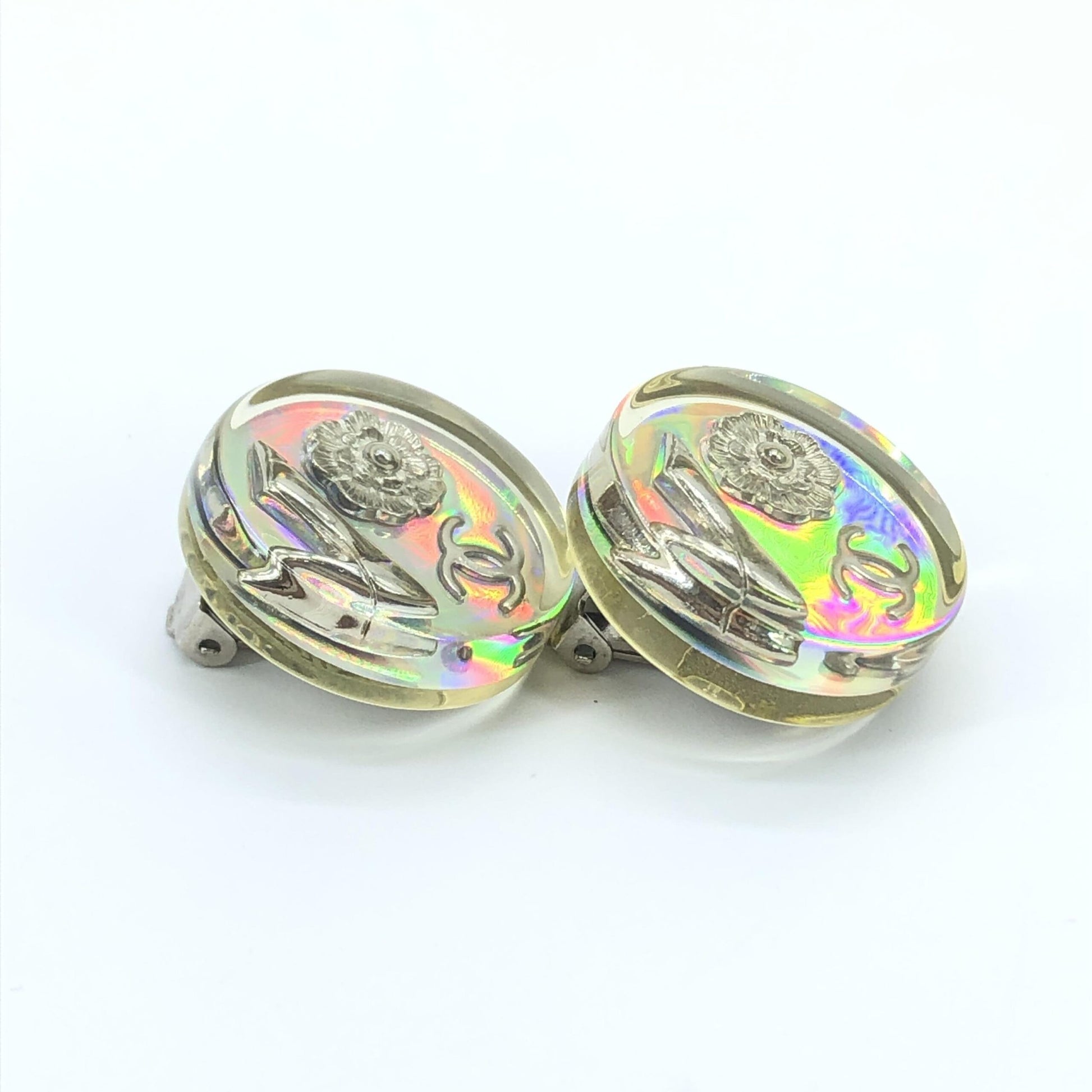 Boucles d'oreilles clip Chanel Vintage logo holographique