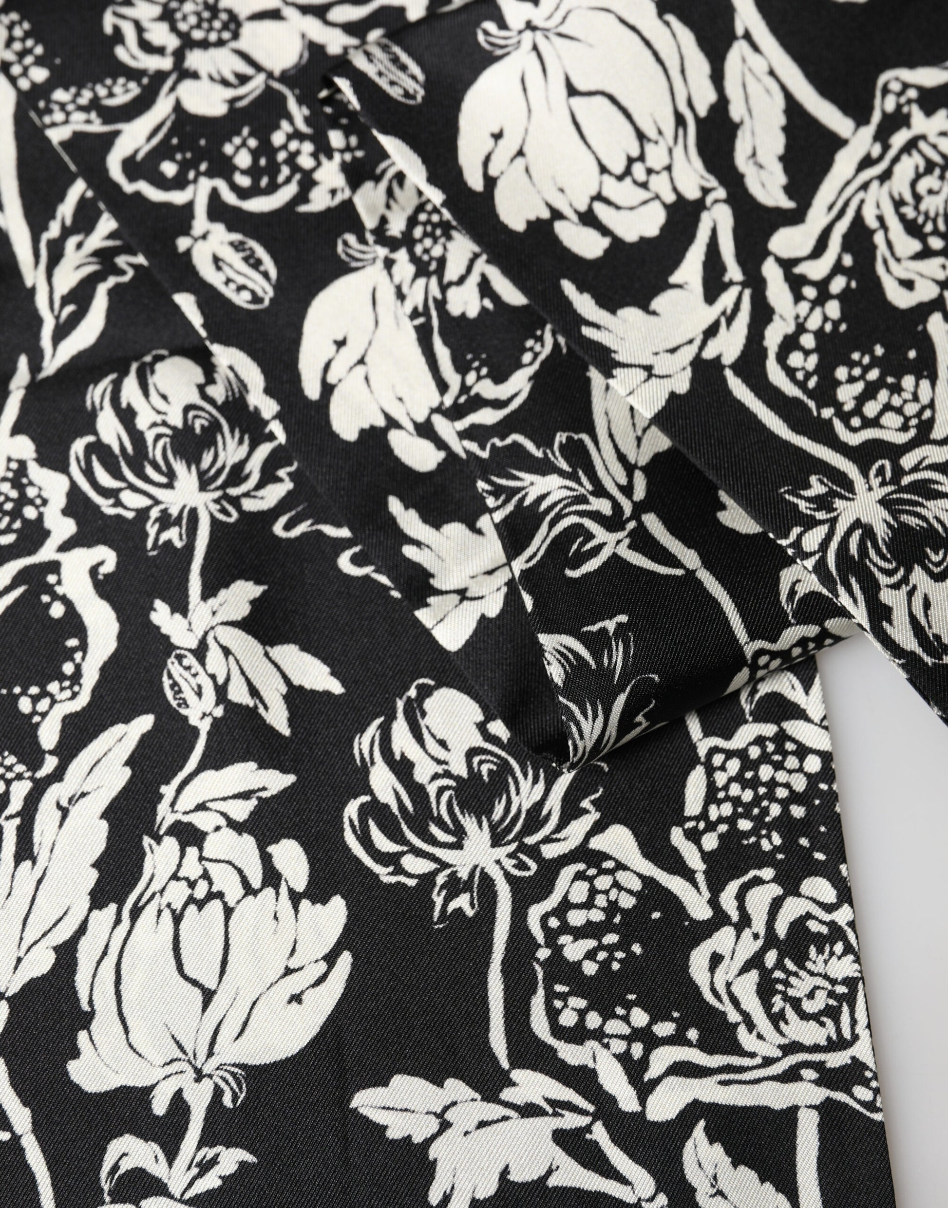 Dolce & Gabbana Black Scarf for Men detail view