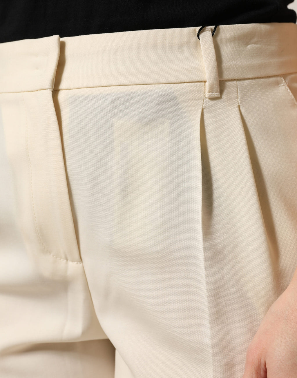 Dolce & Gabbana White Casual Pants for Women additional view