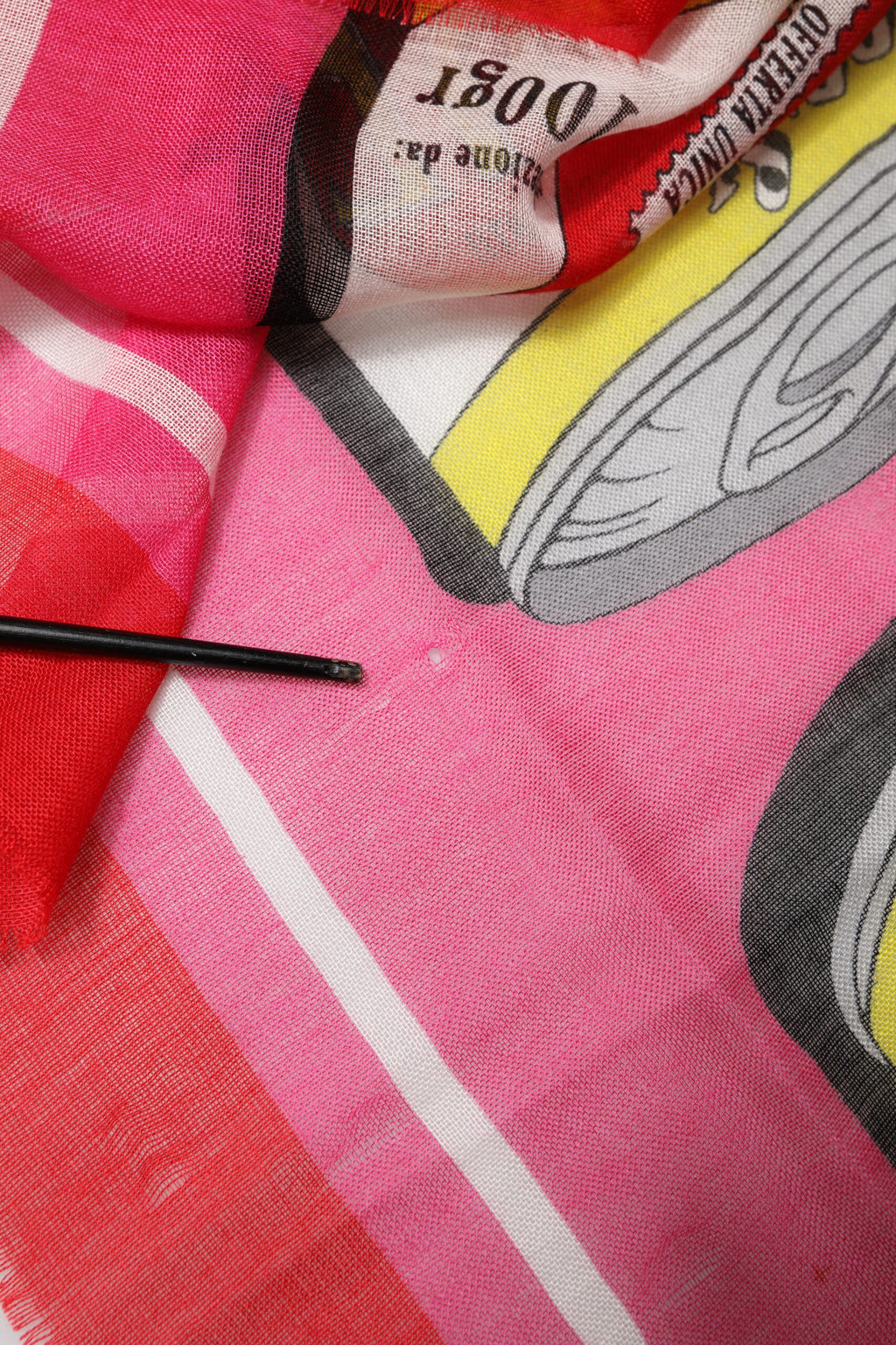 Dolce & Gabbana Pink Scarf for Women additional view