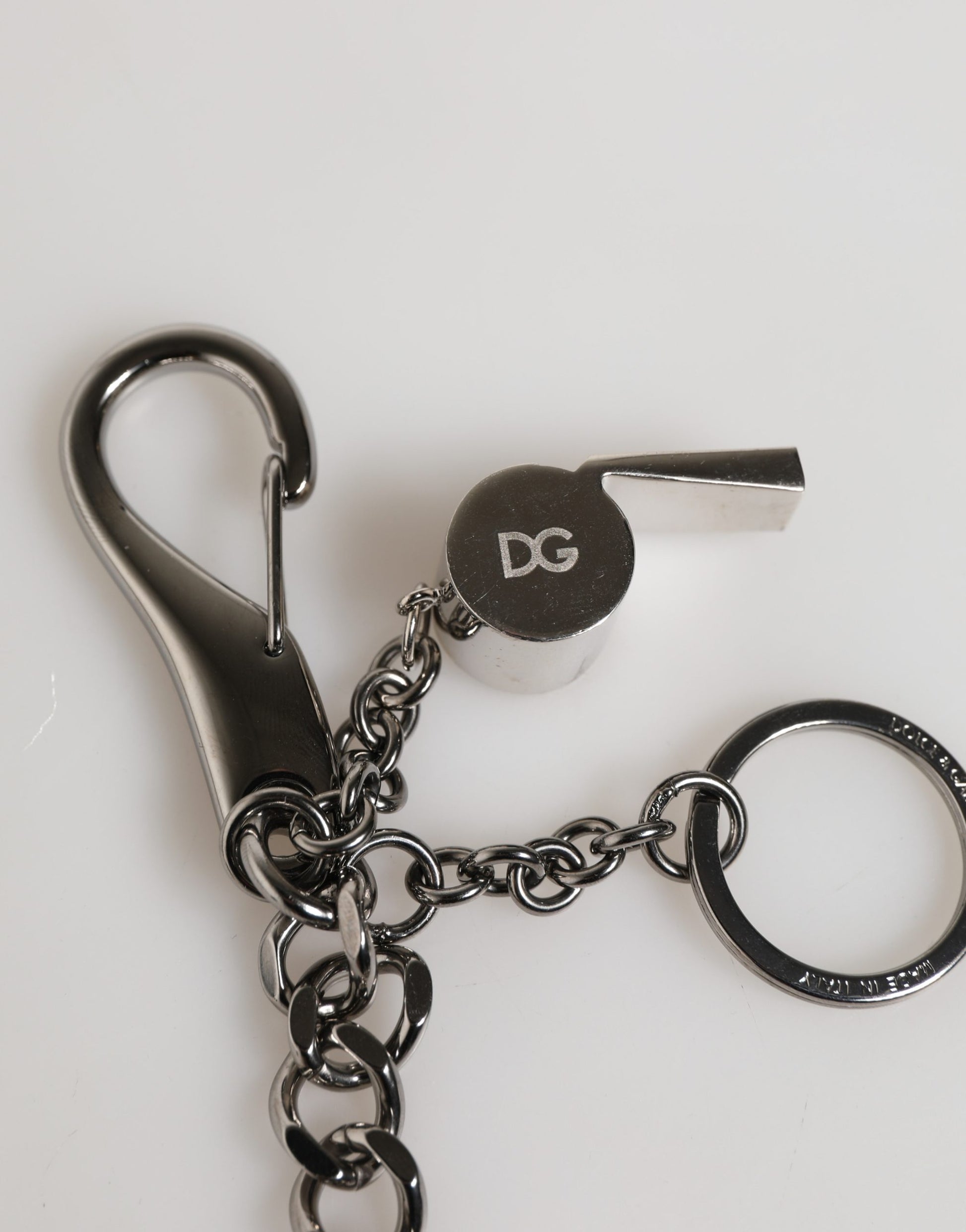 Porte-clés Dolce & Gabbana en métal argenté avec logo DG et strass