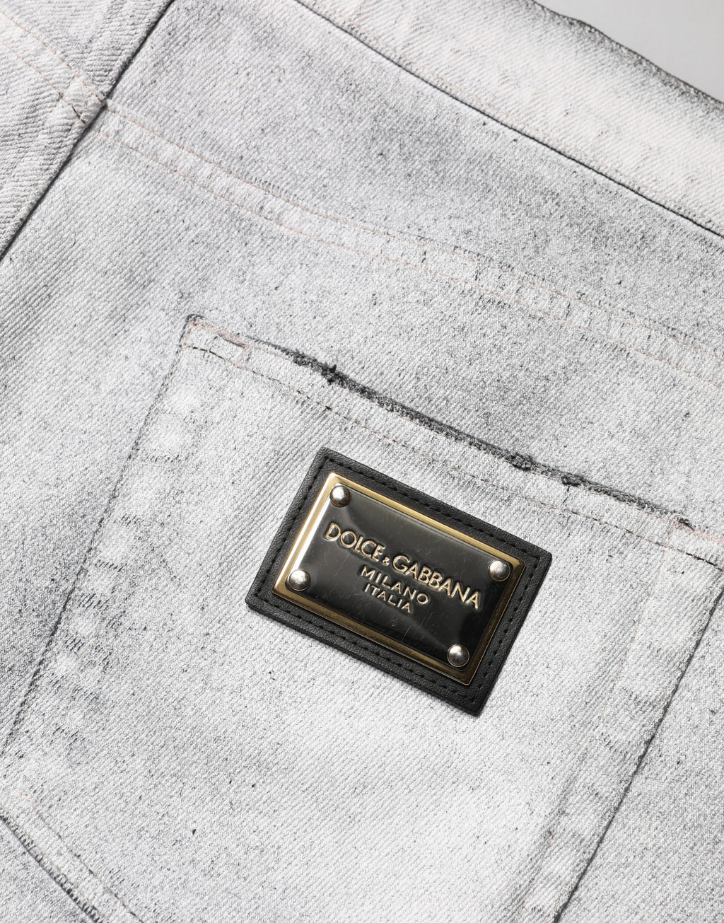 Dolce & Gabbana Grey Relaxed Fit Jeans for Men additional view