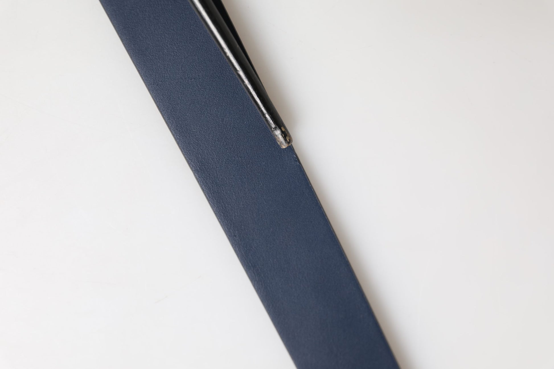 Ceinture Dolce & Gabbana Homme en cuir de veau bleu à boucle ardillon en métal ornée du logo