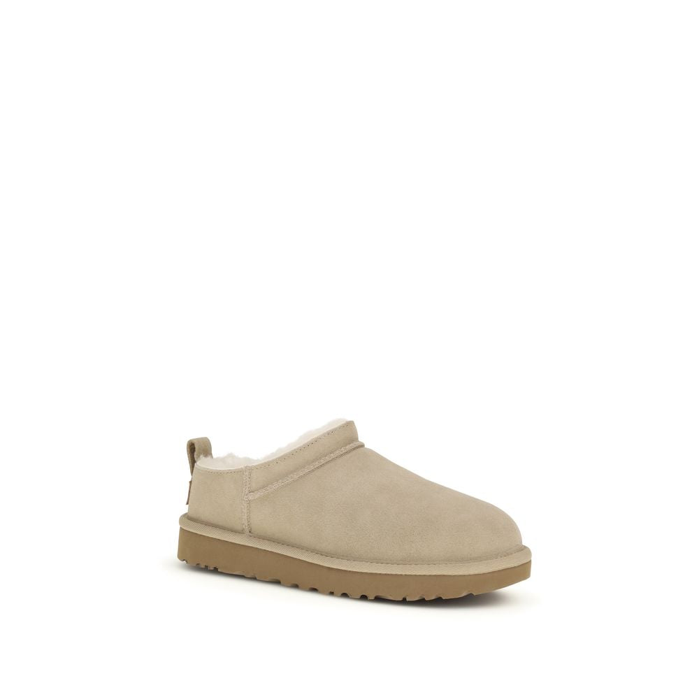 Bottes cheville UGG en cuir de veau beige Bos Taurus