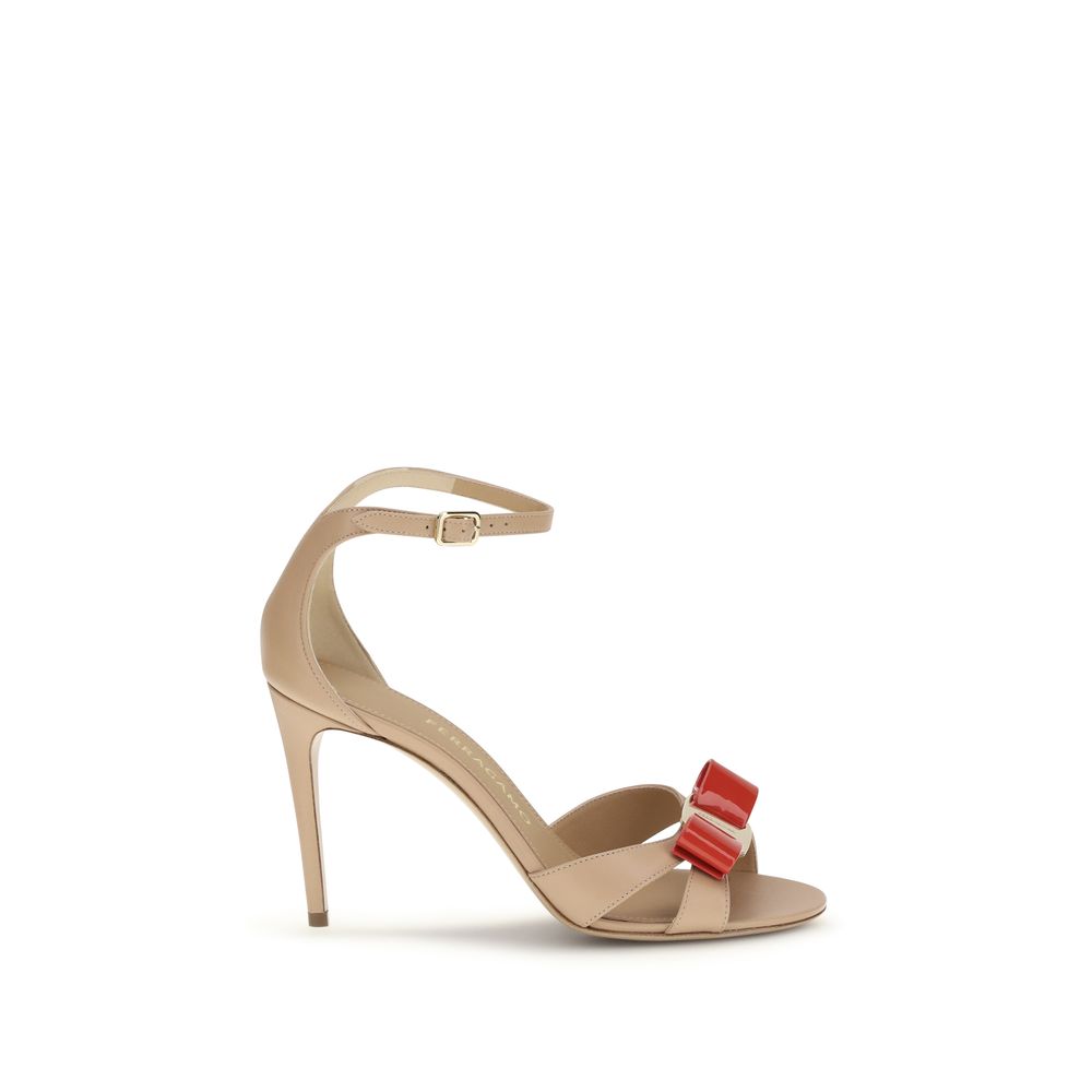 Sandales à talon aiguille Ferragamo en cuir de veau beige Bos Taurus