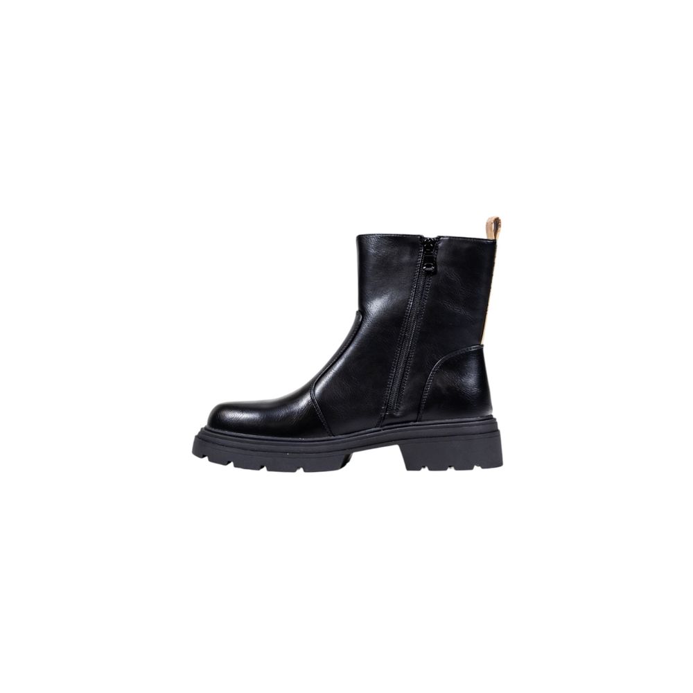 Alviero Martini Prima Classe Black Ankle for Women detail view