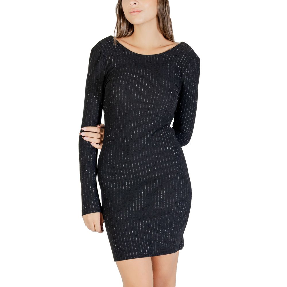 Jacqueline De Yong Black Short for Women additional view