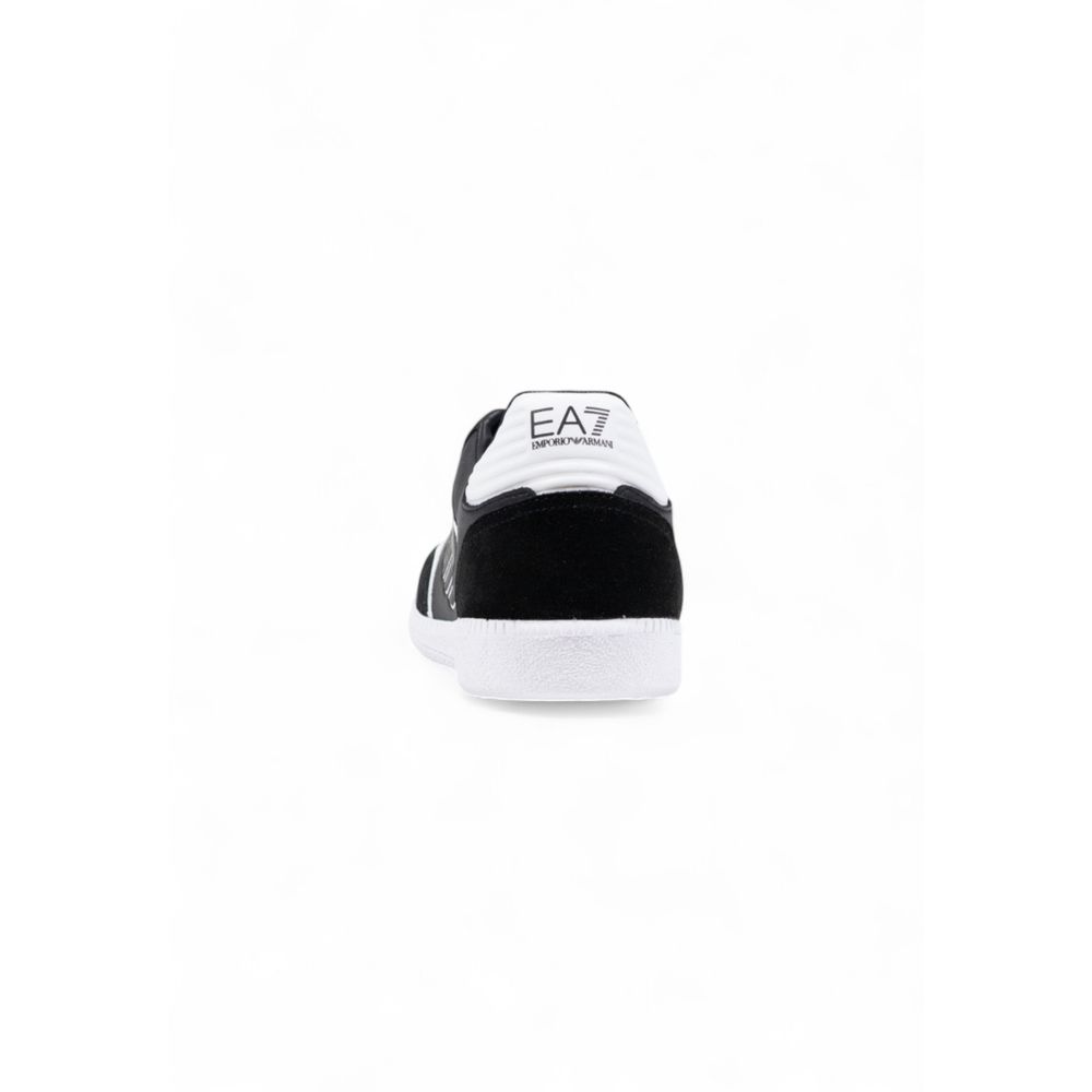 Baskets de sport en cuir noir et blanc EA7 Emporio Armani