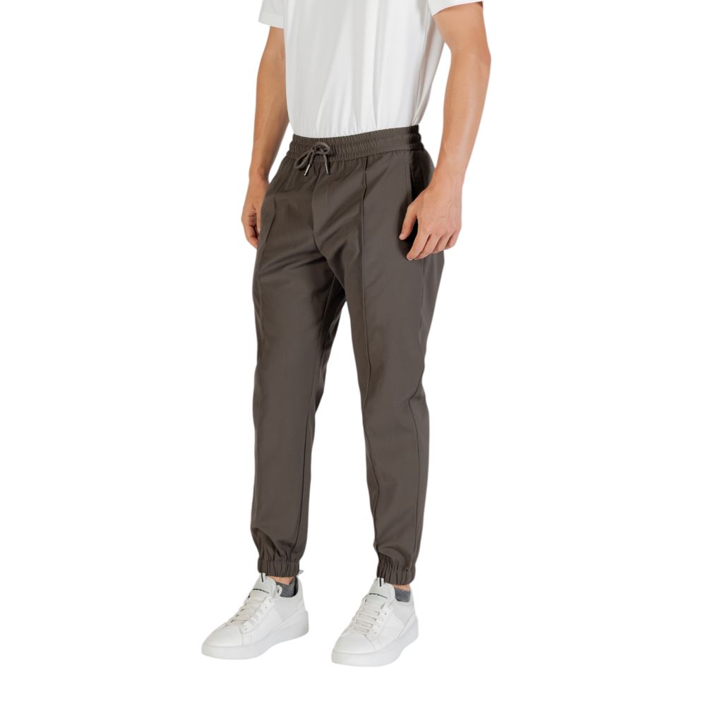 Antony Morato Green Casual Pants for Men detail view