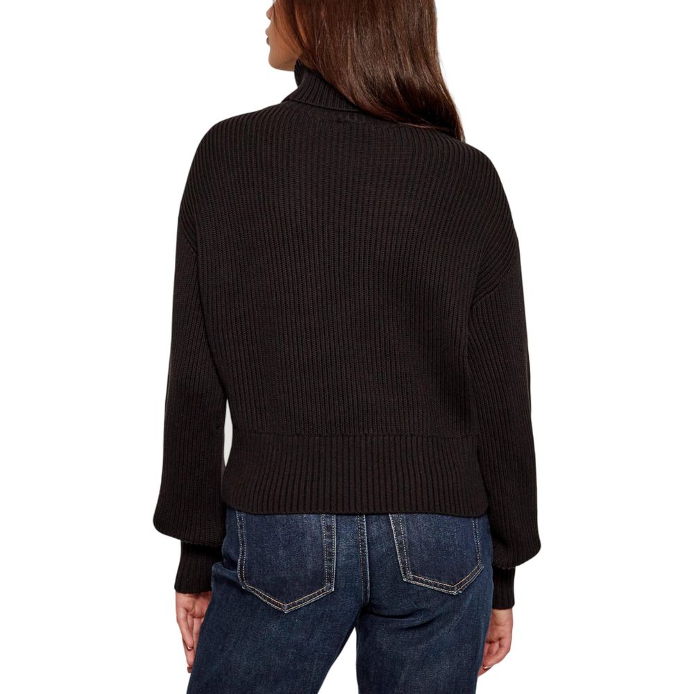Calvin Klein Jeans Black Sweatshirt for Women detail view