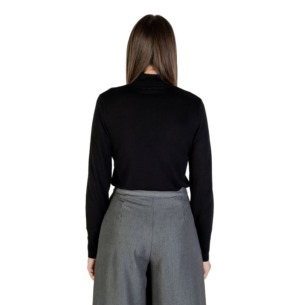 Sous-pull en viscose noire ICHI