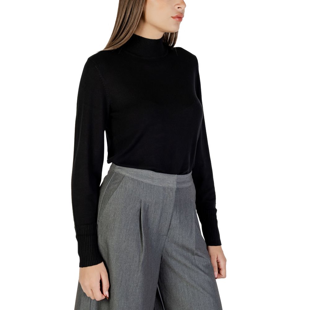 Sous-pull en viscose noire ICHI