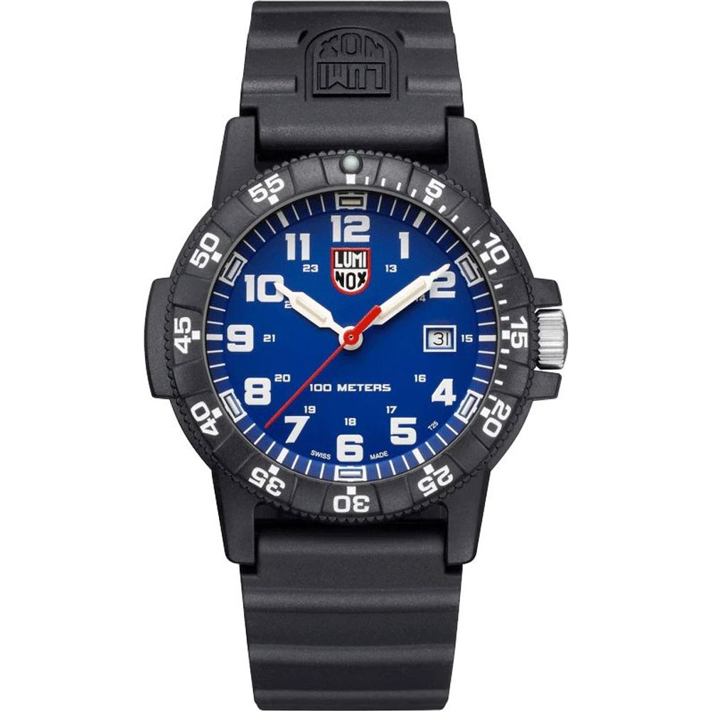 Montre sport Luminox en résine bleue