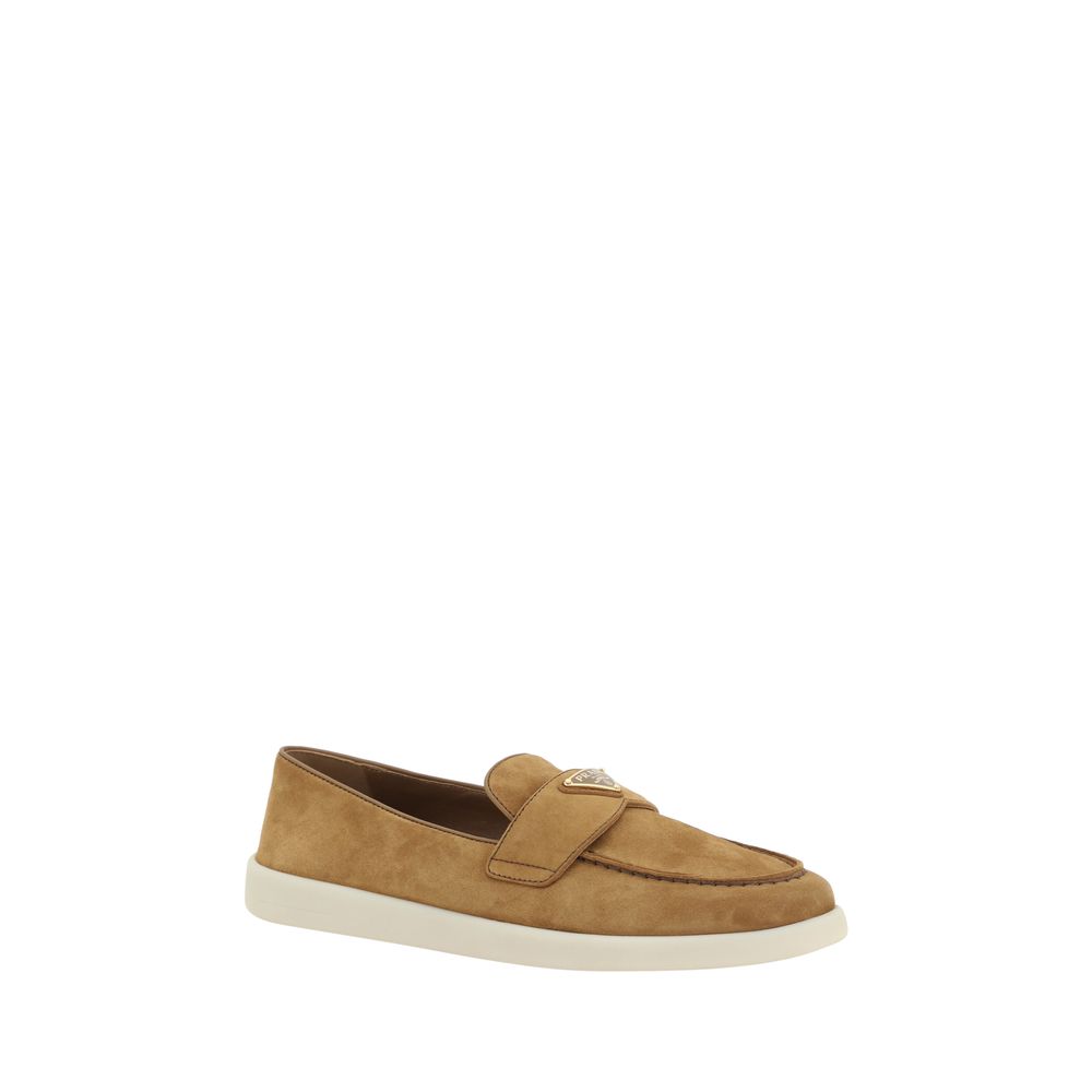 Mocassins à enfiler Prada en cuir de veau marron
