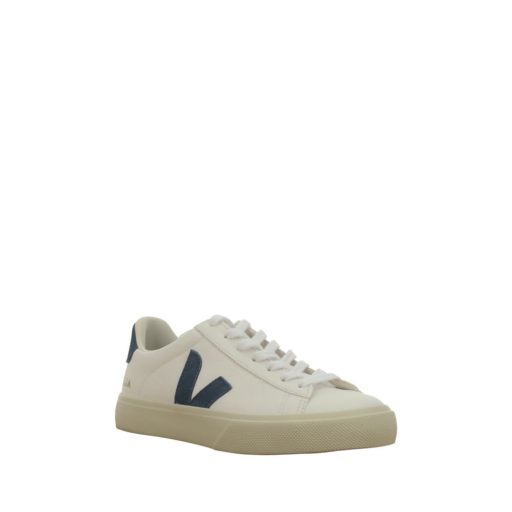 Veja Sneaker aus weißem Kalbsleder vom Bos Taurus
