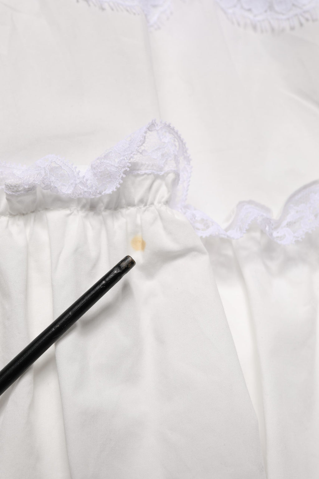 Dolce & Gabbana White Cocktail for Women additional view