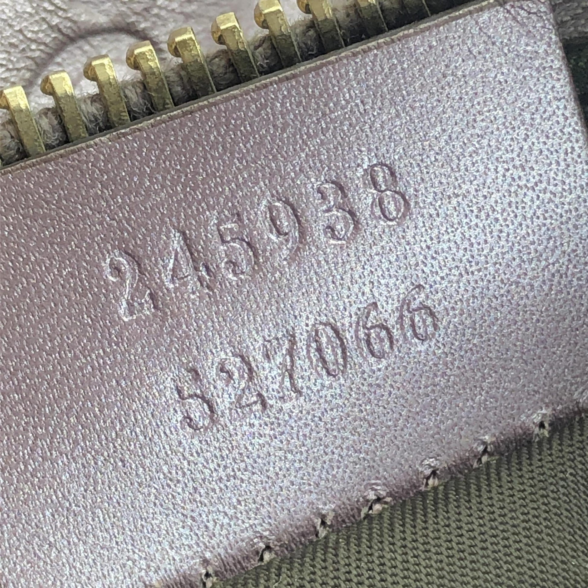 Gucci Purple Shoulder Bag for Women additional view