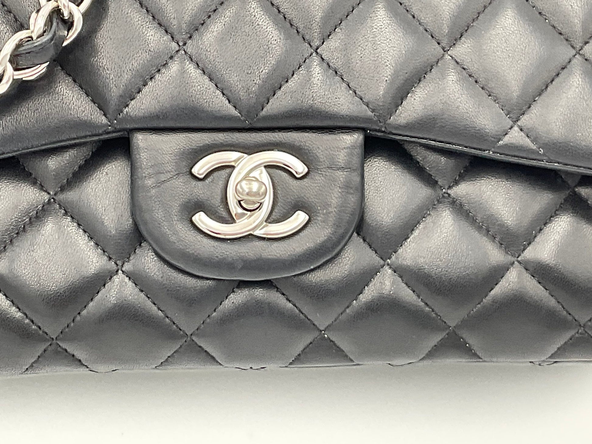 Sac à main Chanel Timeless Classique Jumbo