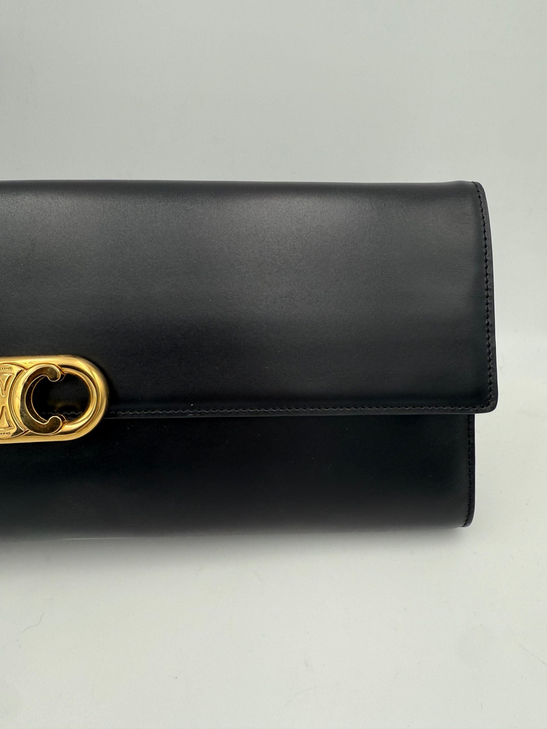 Celine pochette TRIOMPHE noire