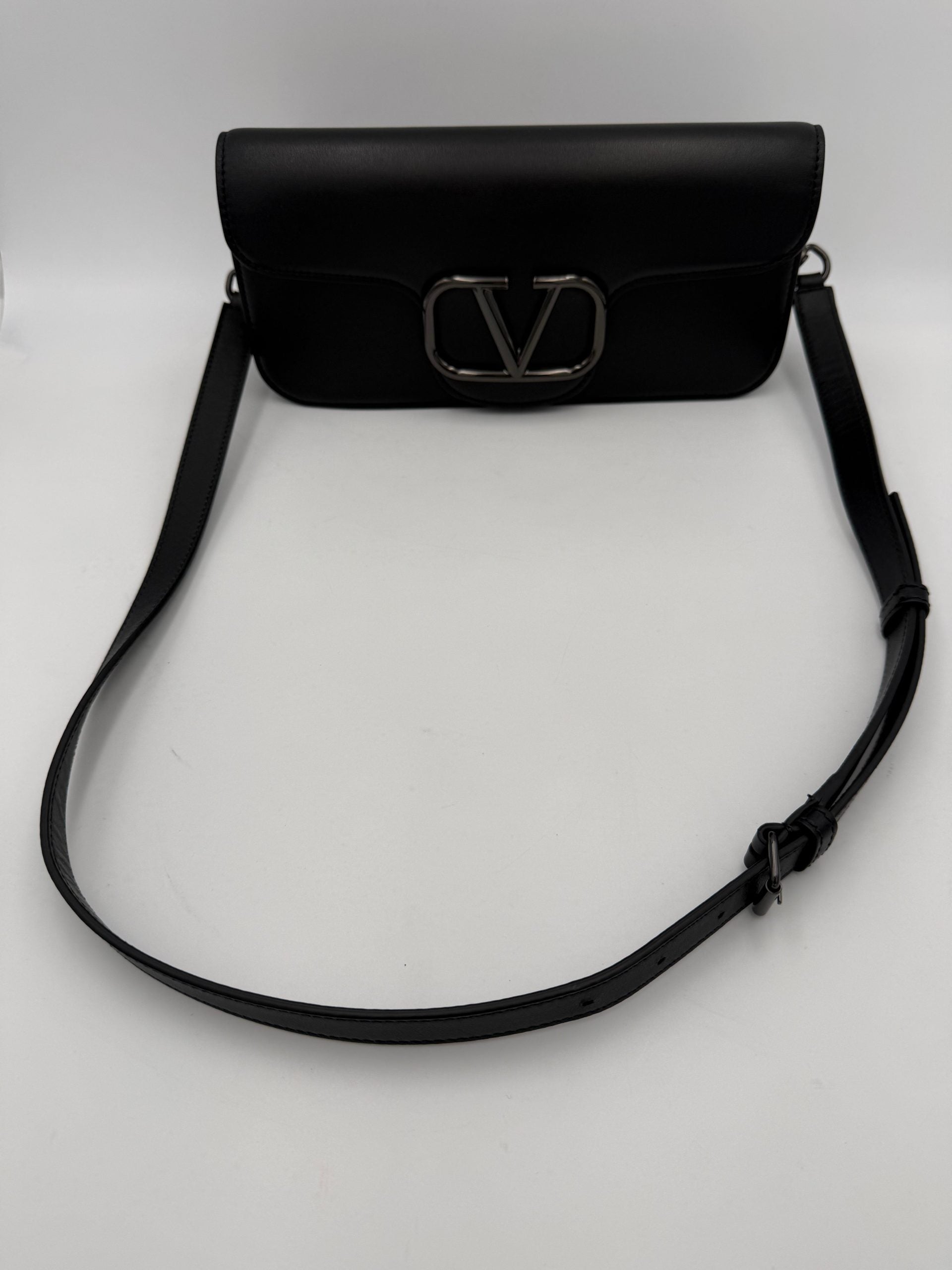 Valentino Garavani Black Handbag Unisex alternate view