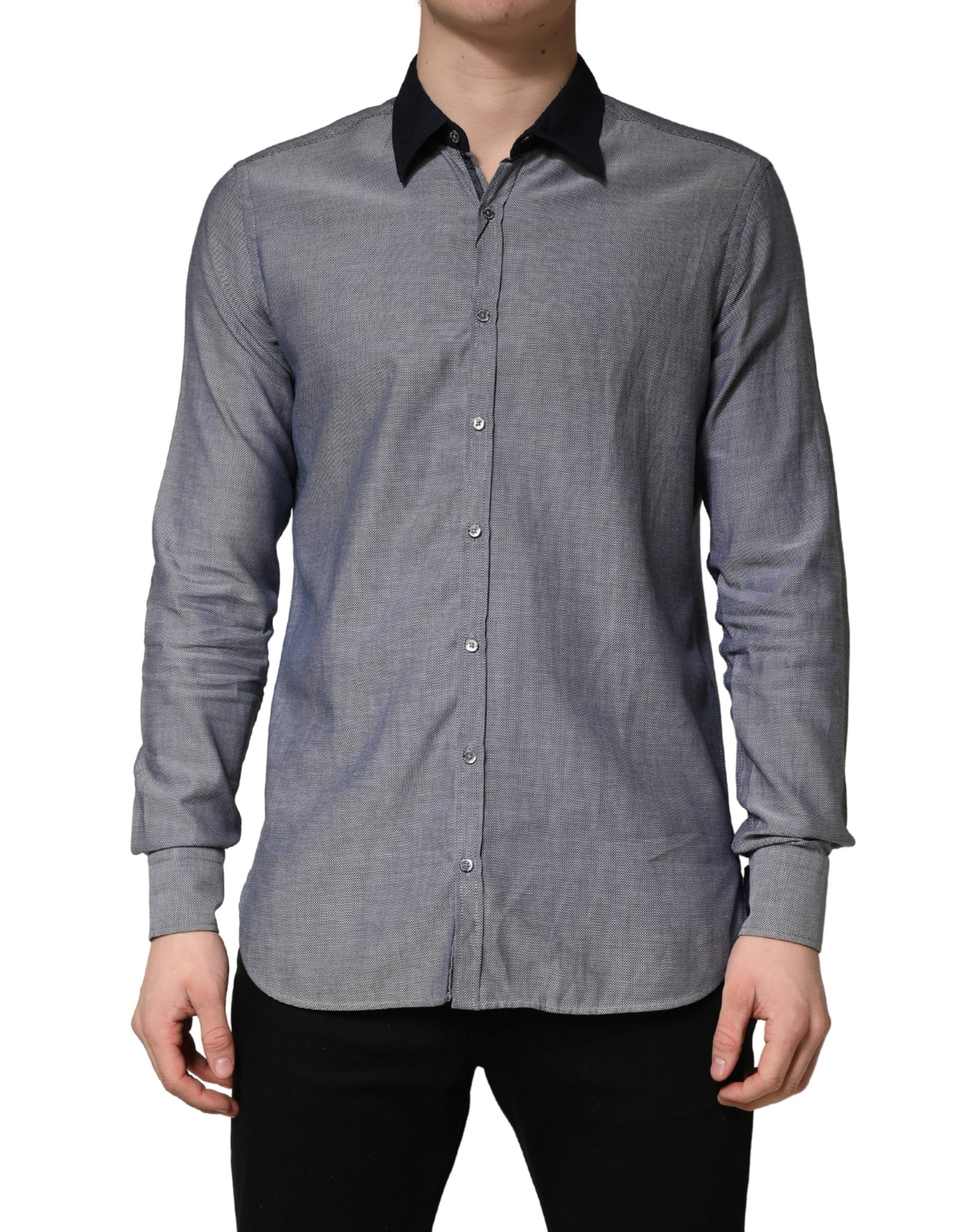 Chemise habillée Hamaki-Ho en coton bleu foncé à manches longues et col.