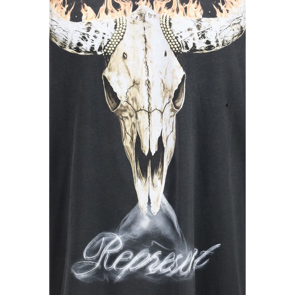 Représenter le T-shirt en coton noir