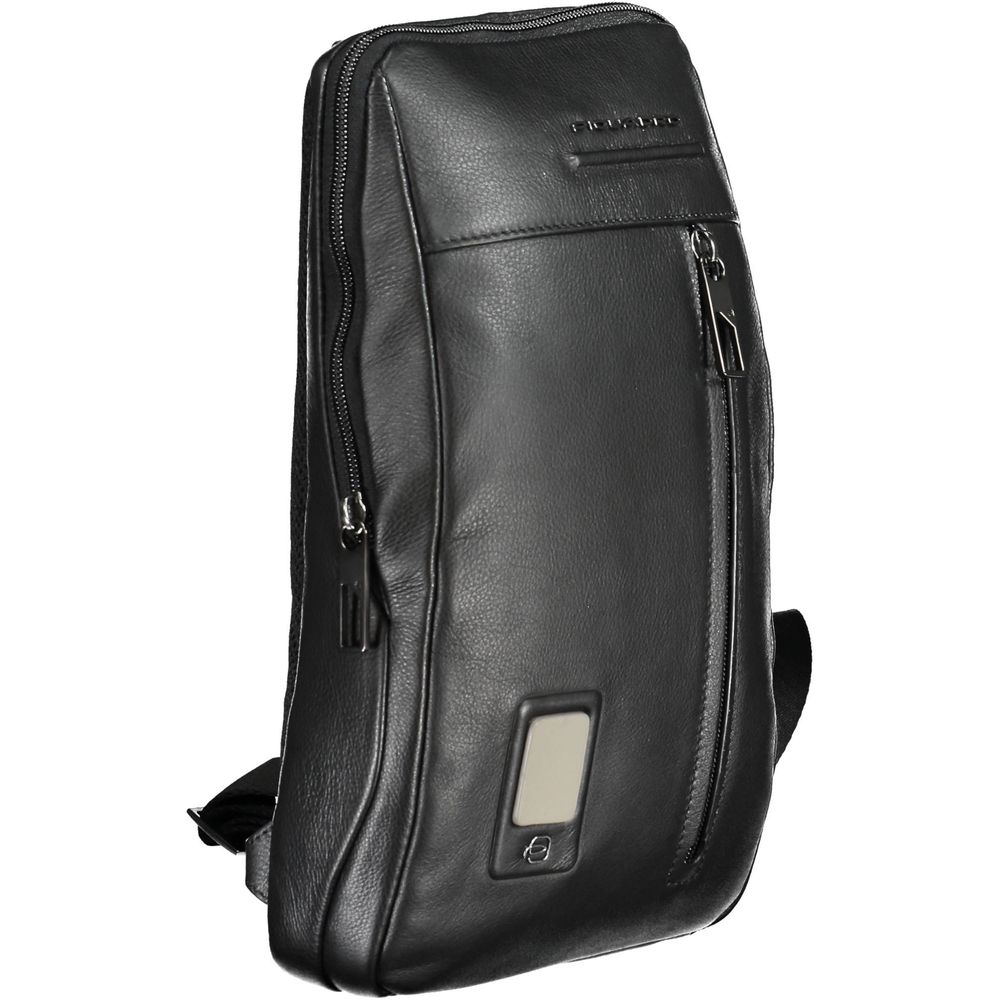 Piquadro Black Shoulder Bag for Men detail view