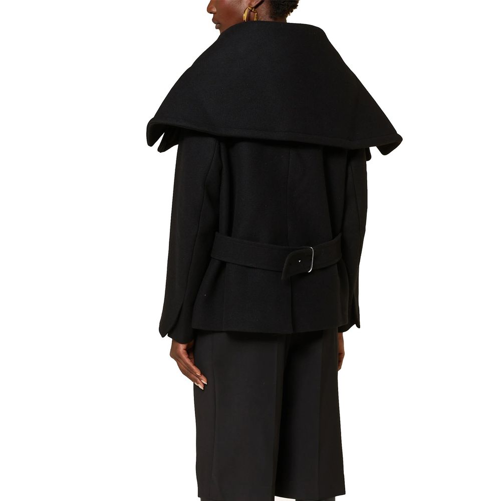 Jacquemus Black Coat for Women detail view