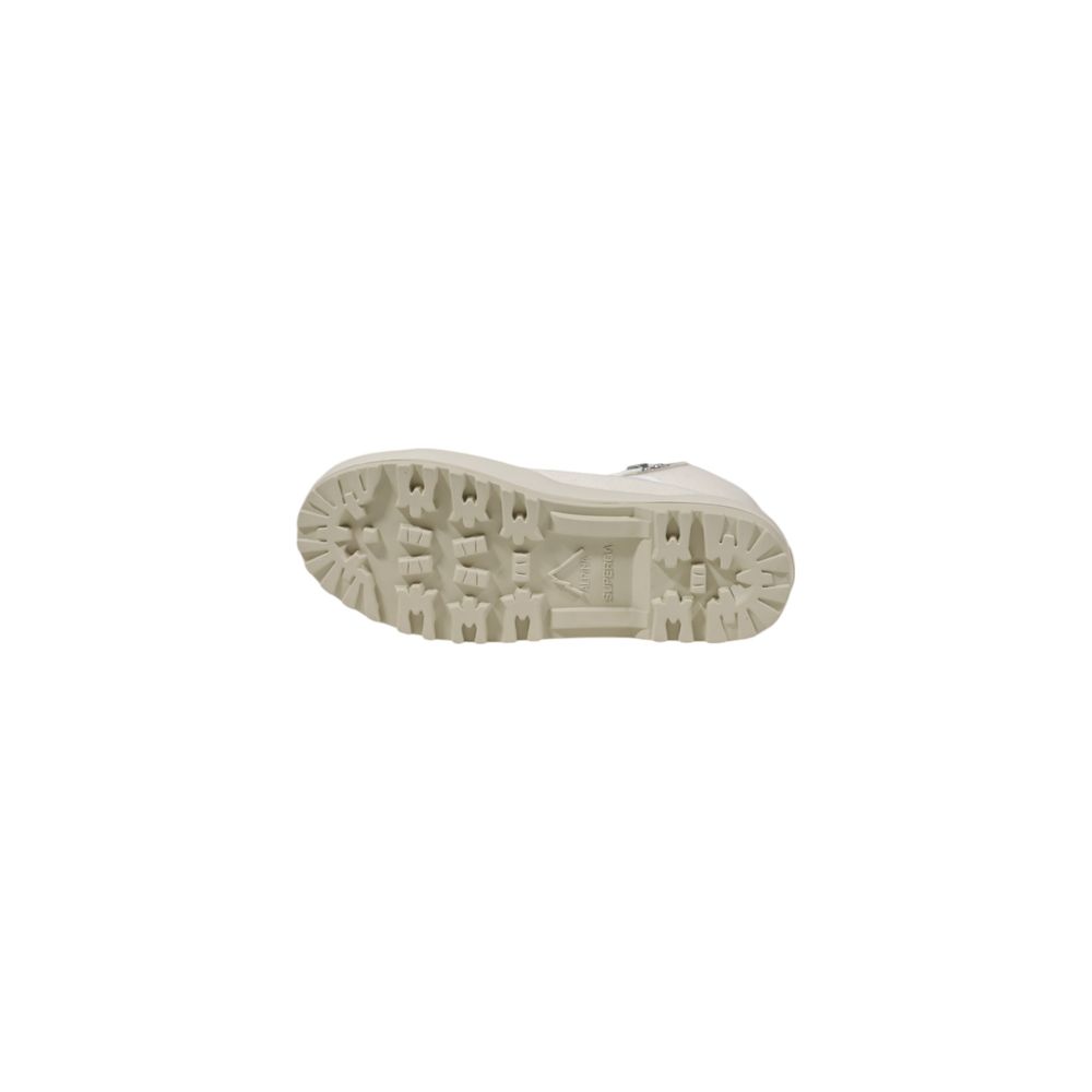 Baskets en toile beige Superga