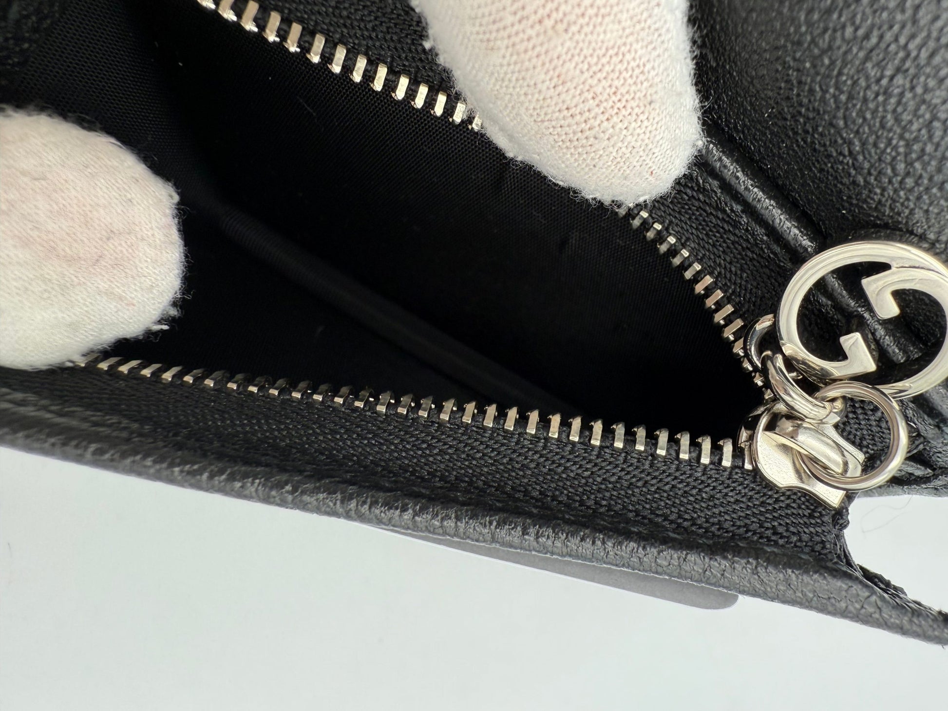 Gucci Black Wallet Unisex additional view