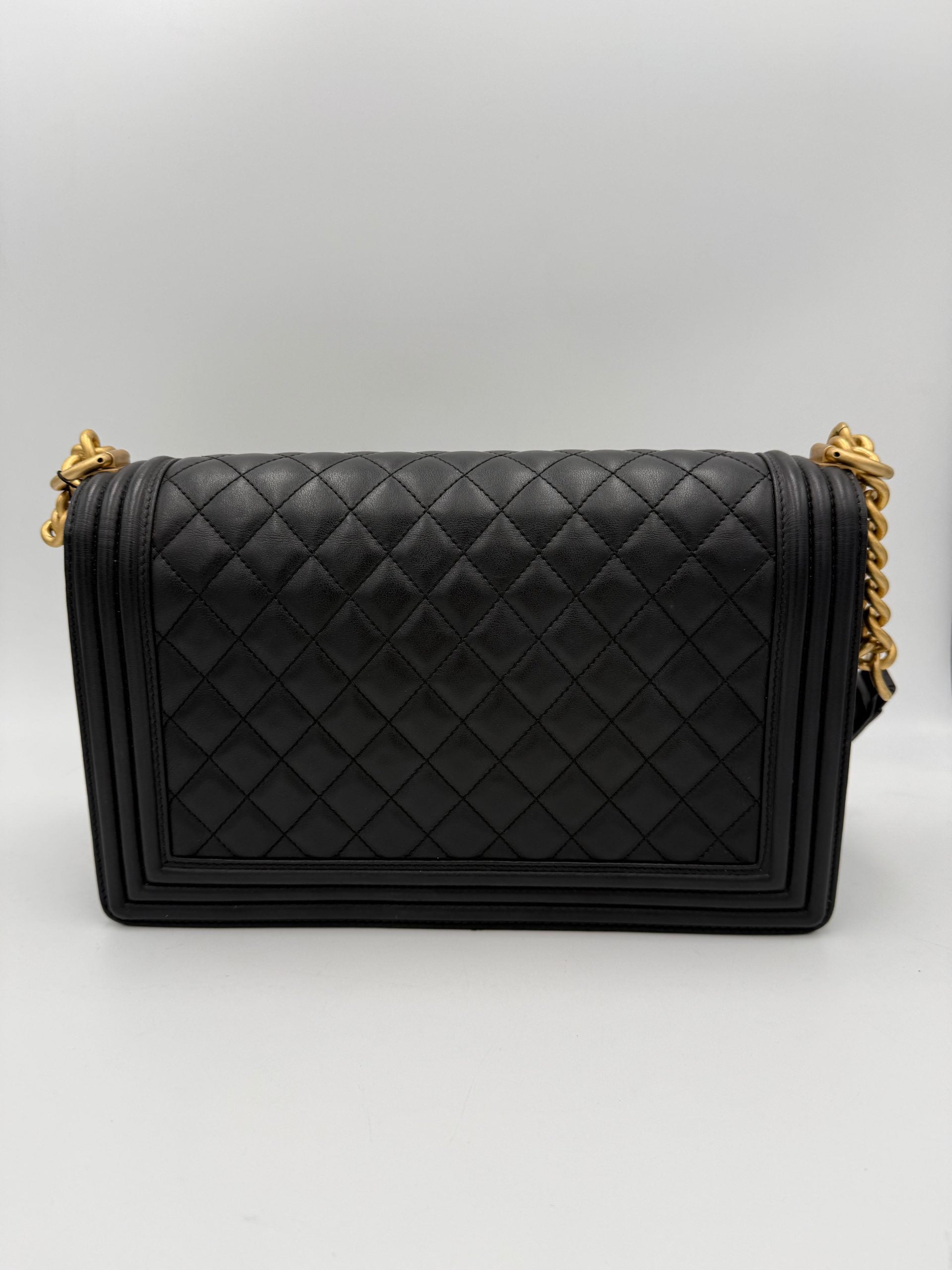 Sac à main Chanel BOY grand modèle