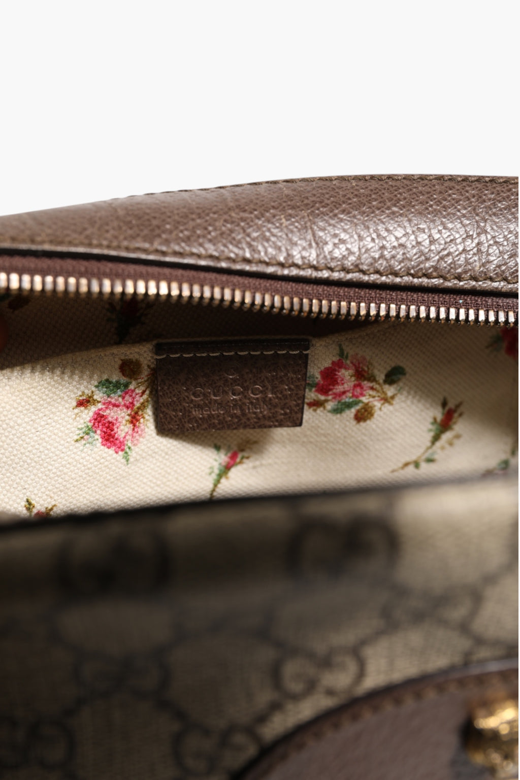 Sac messager Neo Gucci GG Supreme en toile enduite