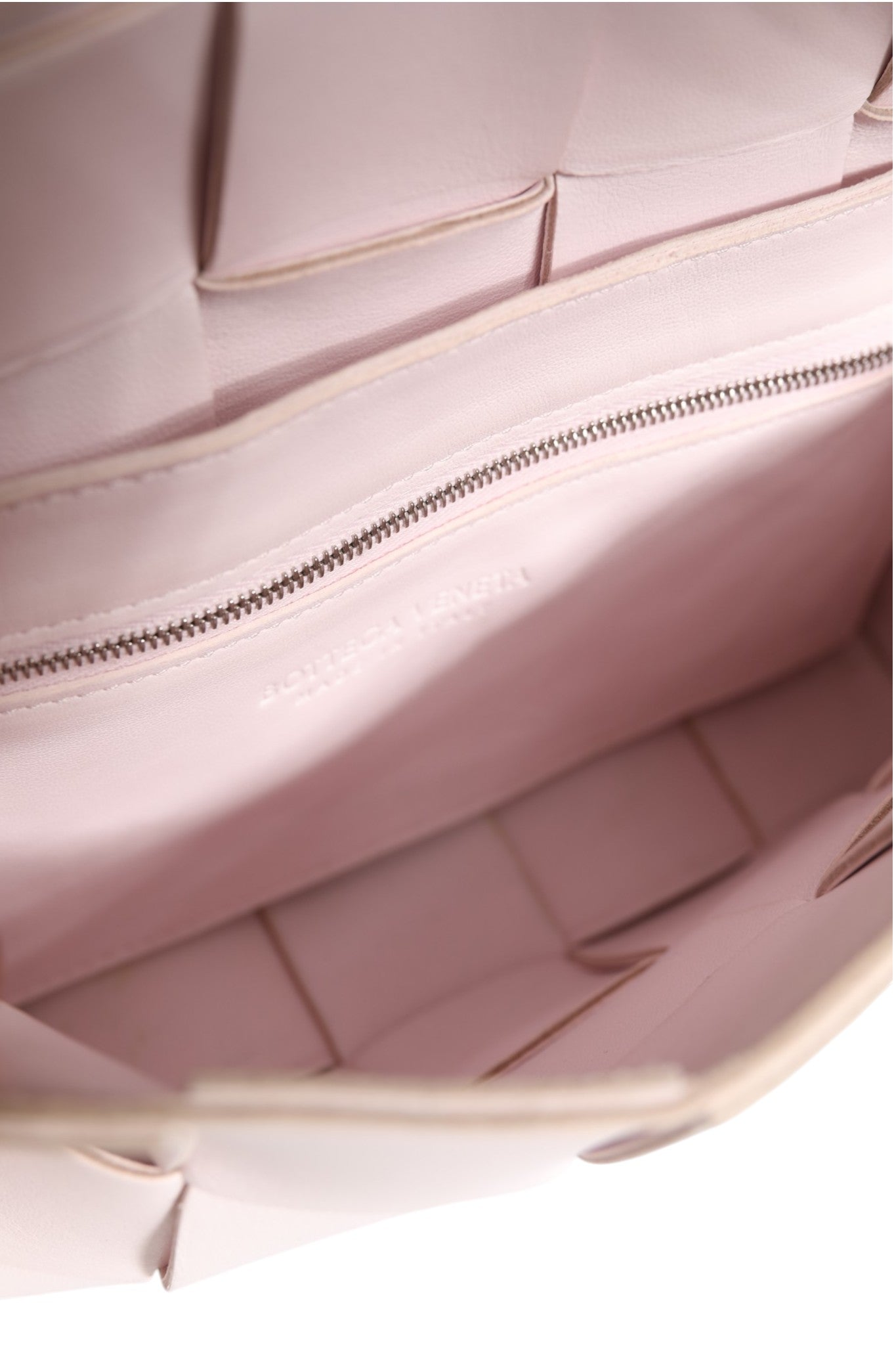Bottega Veneta Pink Shoulder Bag for Women additional view