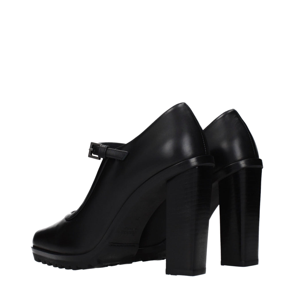 Escarpins Max Mara en cuir noir à talons hauts