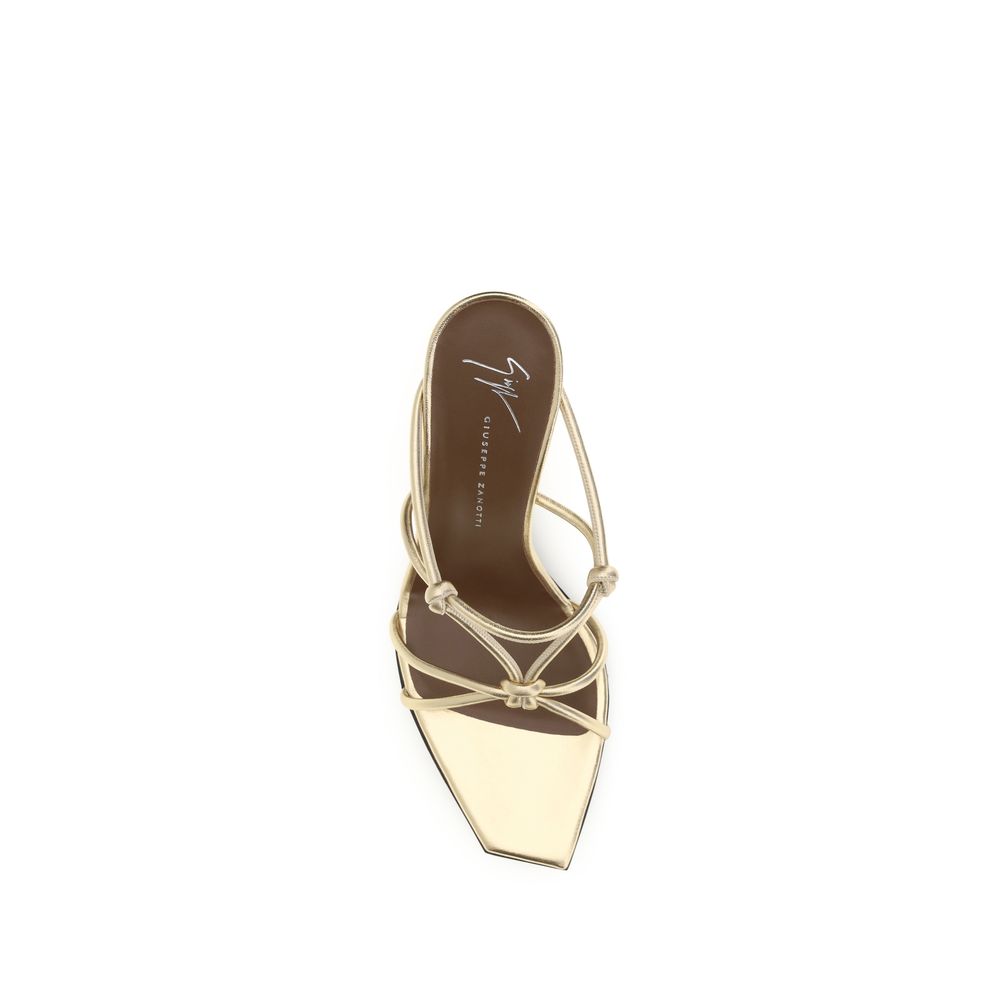 Sandales à talons aiguilles Giuseppe Zanotti en cuir de veau doré (Bos Taurus)