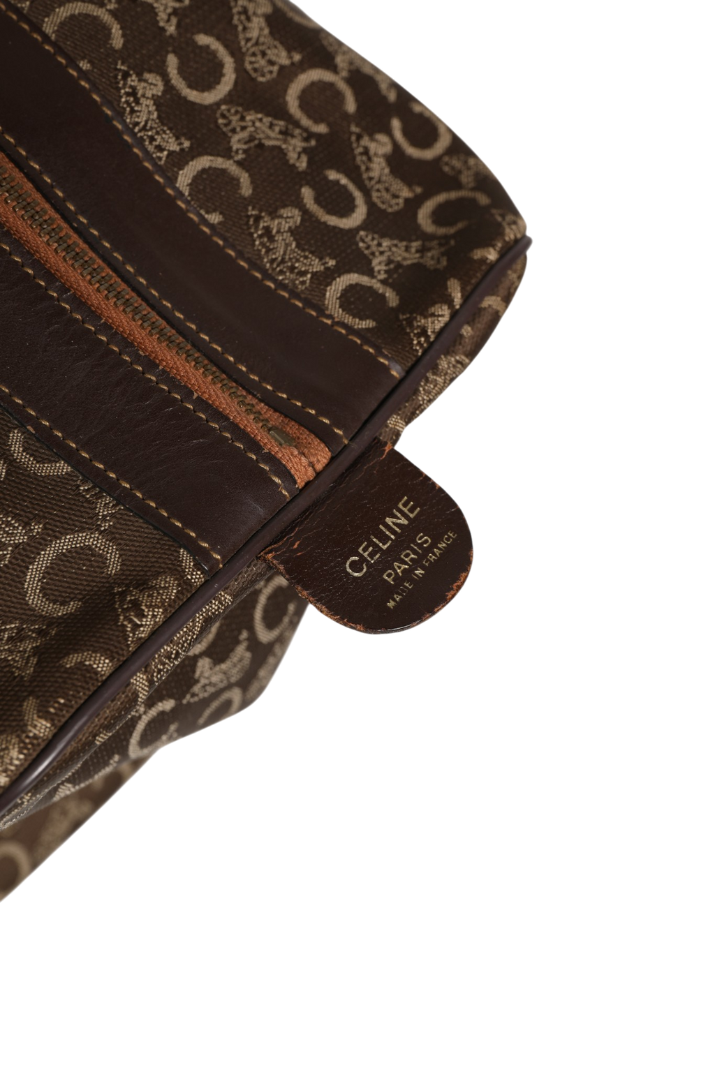 Sac polochon Céline marron foncé et logo doré