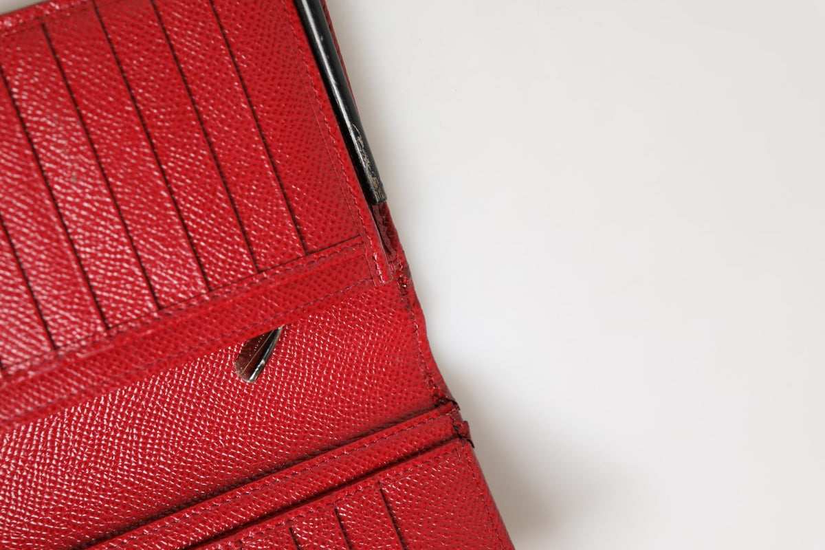 Porte-cartes Dolce & Gabbana en cuir Dauphine rouge avec compartiments pour cartes, portefeuille à deux volets