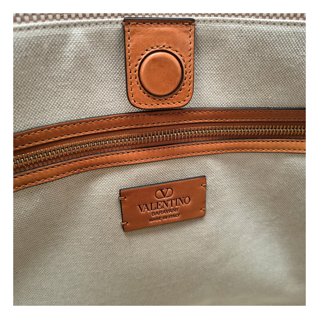 Sac à main Valentino Garavani en tissu beige