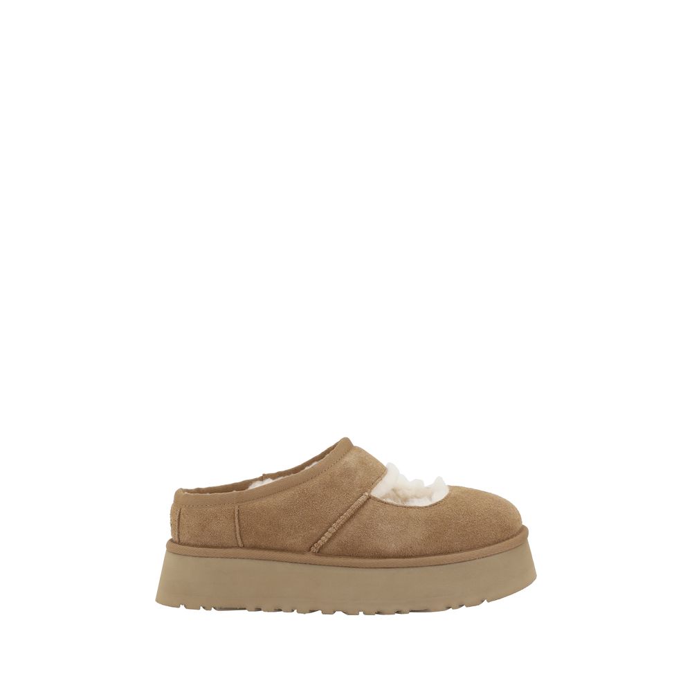 UGG Beige Leather Flats