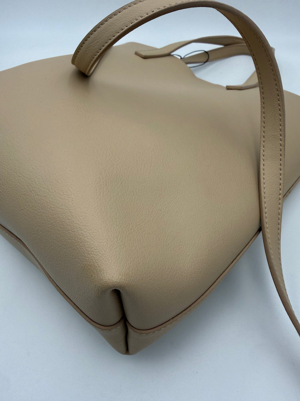 Saint Laurent Beige Handbag Unisex additional view