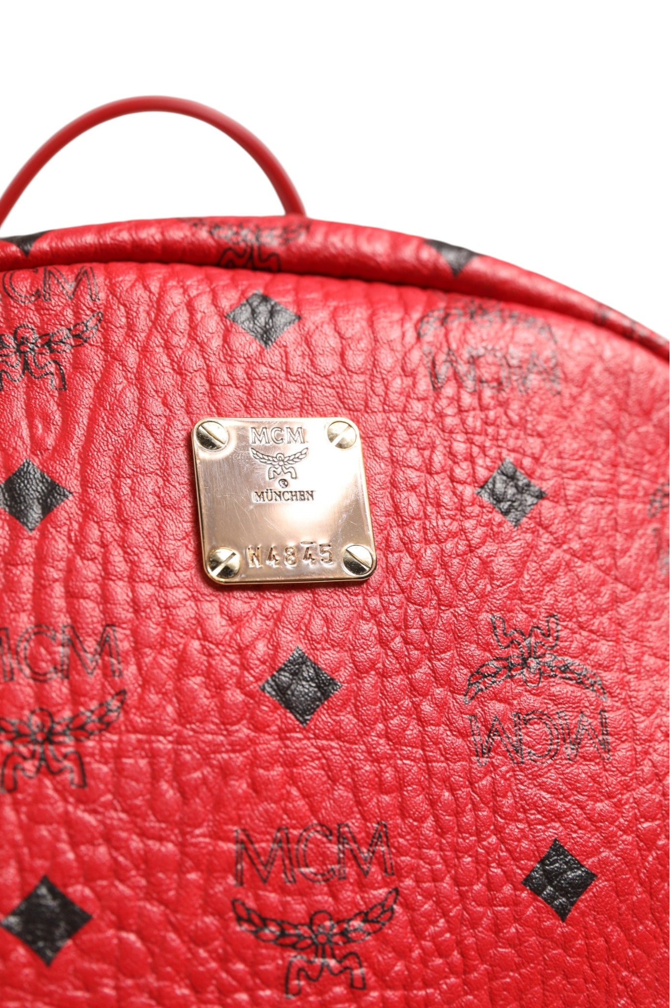 Sac à dos MCM Medium Stark Visetos clouté - Rouge