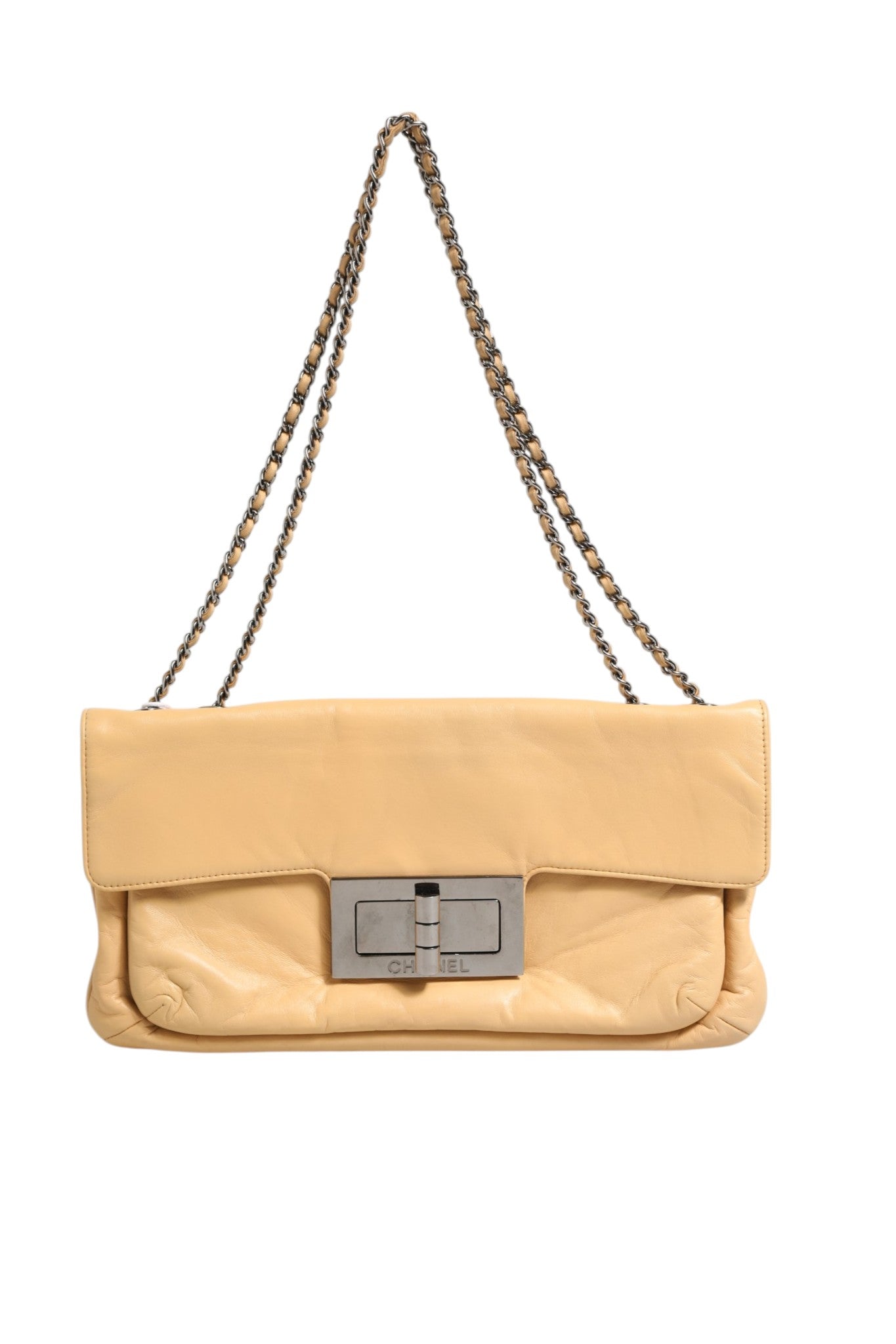 Sac à rabat Chanel Beige en agneau avec fermoir géant Mademoiselle Reissue