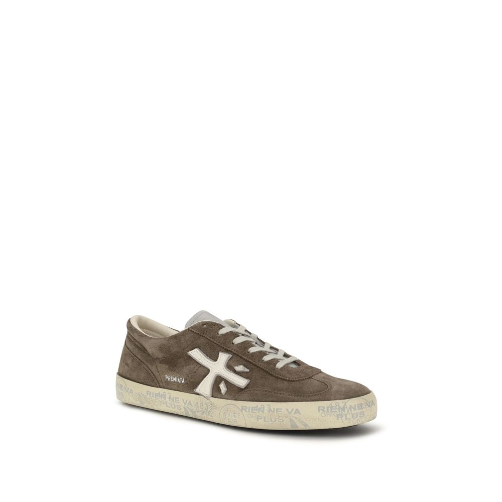 Baskets basses Premiata en cuir de veau marron Bos Taurus