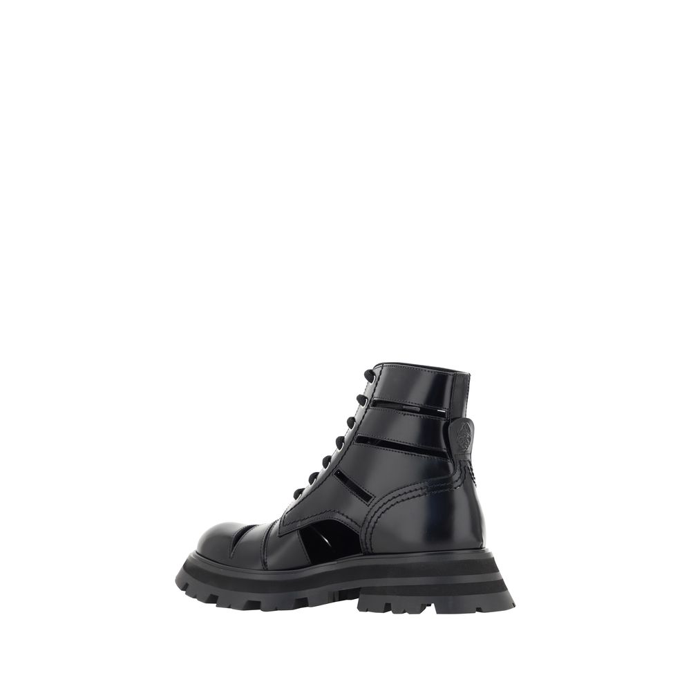 Bottes à lacets Alexander McQueen en cuir de veau noir Bos Taurus